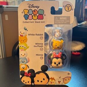 Disney Tsum Tsum Stackable Minis - Black, Red, Yellow, White